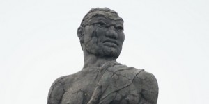 patung gajah mada