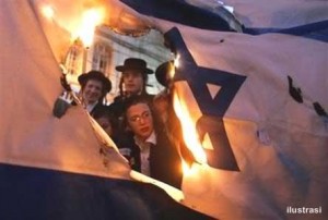 bendera israel dibakar
