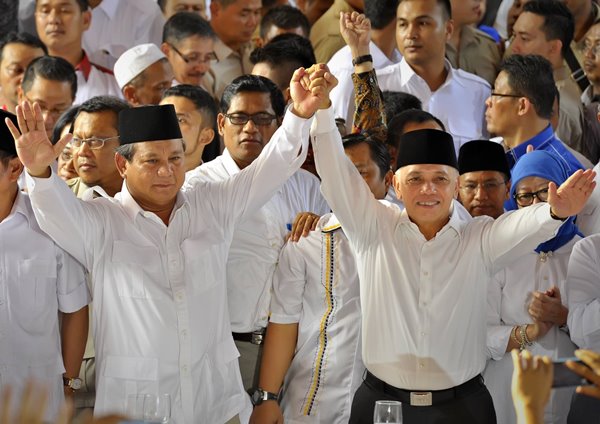 Sejahterakan Guru, Prabowo-Hatta Janjikan Tunjangan Guru Rp 4 Juta Per Bulan