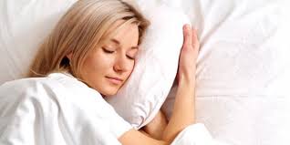 Benarkah Tidur Dengan Cahaya Terang Bisa Bikin Gemuk?