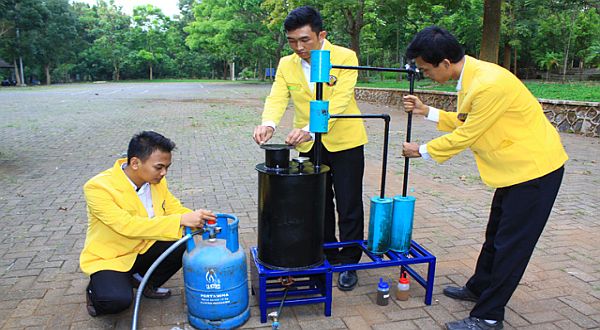 mhsw unnes ubah plastik jadi bbm