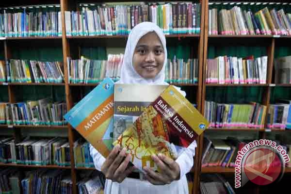 Distribusi Terkendala, Sekolah Bisa Pakai Softcopy Kurikulum 2013