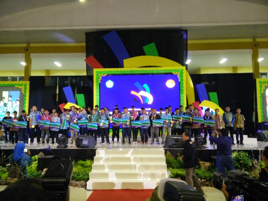 Liputan Khusus LKS Nasional 2014: DKI Juara Umum