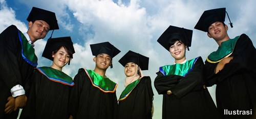 Kuliah S1 Paling Lama Lima Tahun