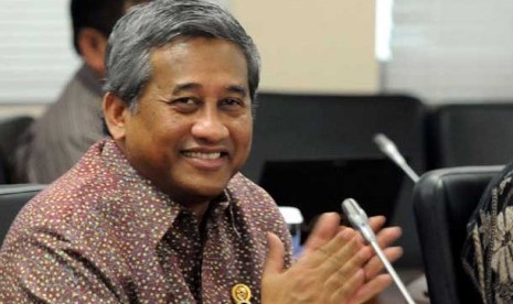Pemerintah Permanenkan Program SM3T
