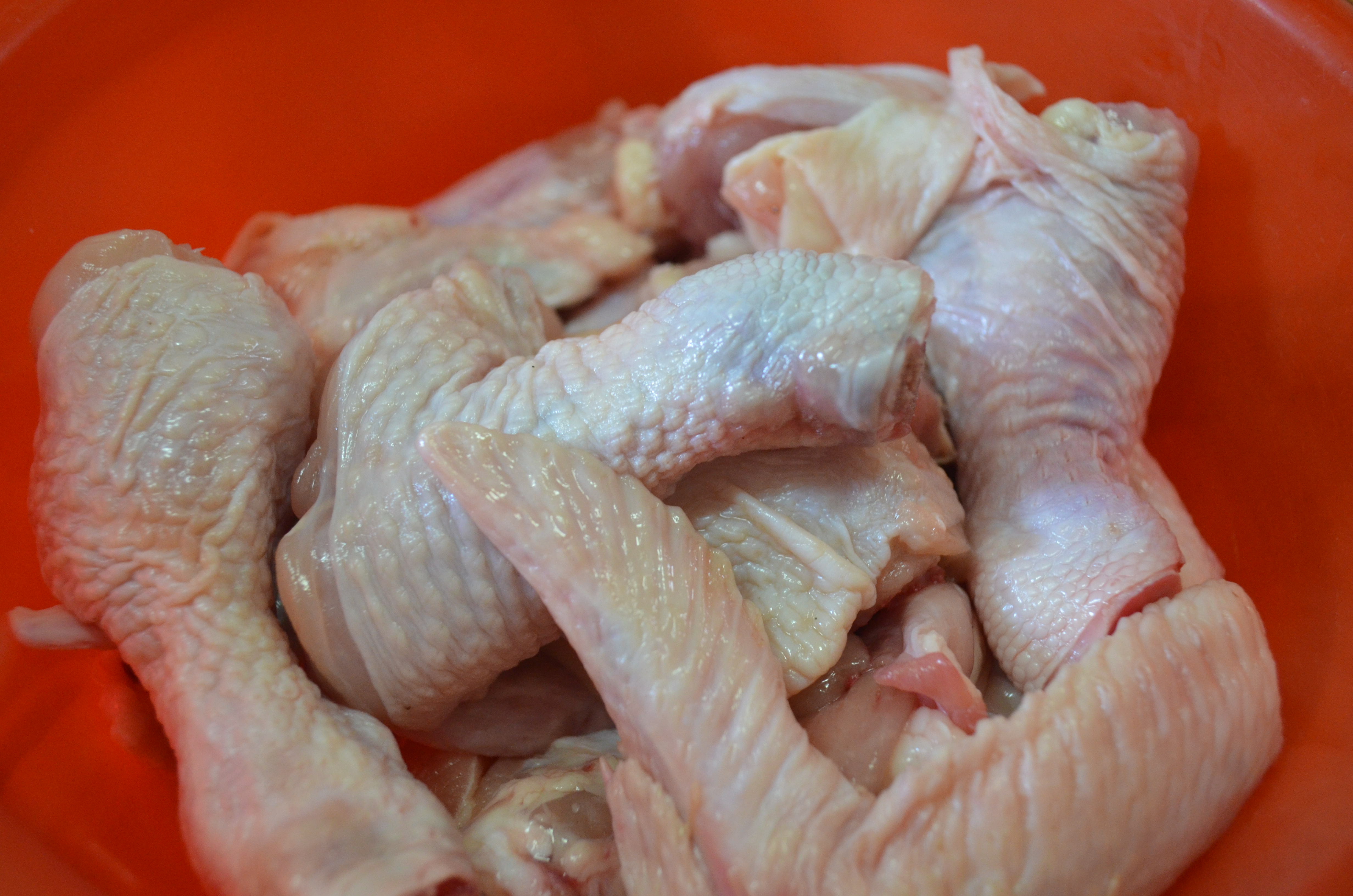 Inilah Bahanya Mengkonsumsi Ayam Setengah Matang