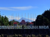 UGM Dinobatkan Jadi Perguruan Tinggi Terbaik Indonesia