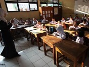 Guru Bergaji Rp.250 Ribu, Bukti Pemerintah Gagal