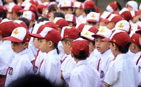 Guru SD Butuh Pemahaman Lebih Tentang Ilmu Pendidikan